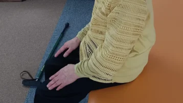 「声」と「歩み」を取り戻す。パーキンソン病の姿勢改善から広がった新しい毎日